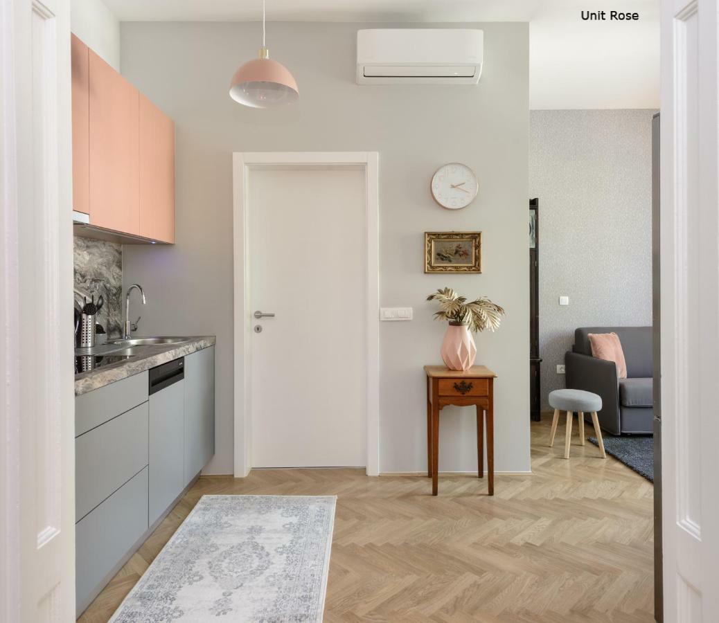 Prestige Apartments Любляна Екстер'єр фото