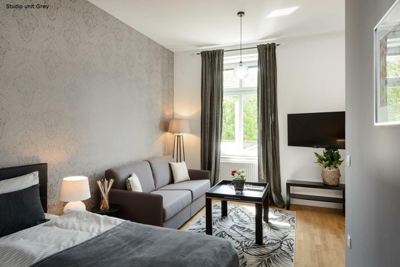 Prestige Apartments Любляна Екстер'єр фото