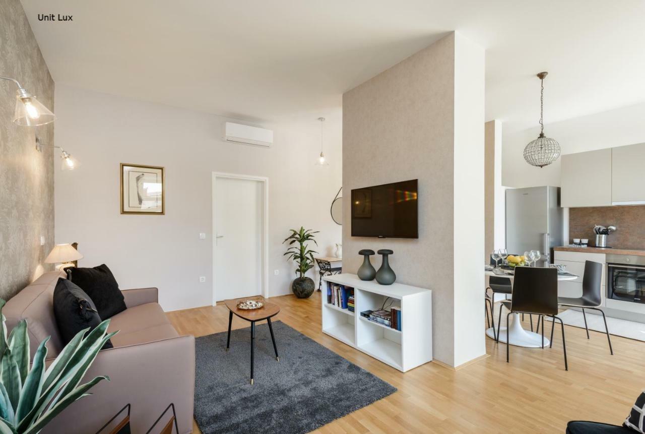Prestige Apartments Любляна Екстер'єр фото